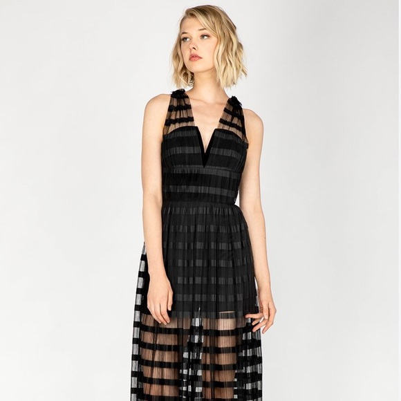 Adelyn Rae Charity Maxi Dress - Picture 1 of 16